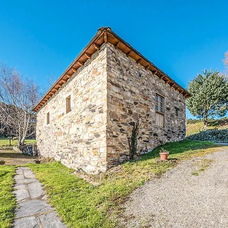 1 Bedroom Stunning In Fonsagrada Apartmán *
